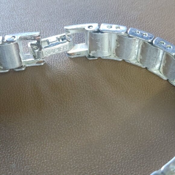 Vintage Napier Silver Tone Link Style Design Bracelet Classic MCM Stamped Frost - Picture 6 of 6